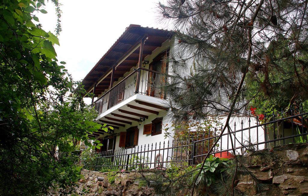 Katoikia Me Ta Pitharia Vila Prínos Exterior foto
