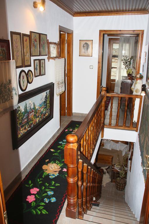 Katoikia Me Ta Pitharia Vila Prínos Exterior foto